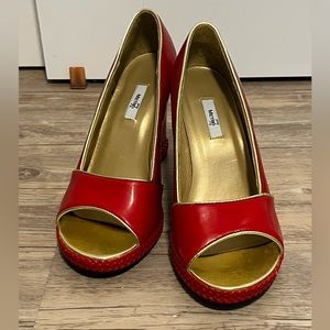 Metro 7 patent leather red wedge heel